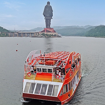 Ekta Cruise