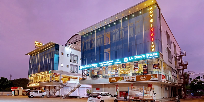 Hotel Sai Inn , Statue Of Unity
