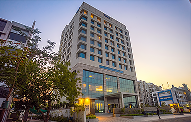 Efcee Sarovar portico