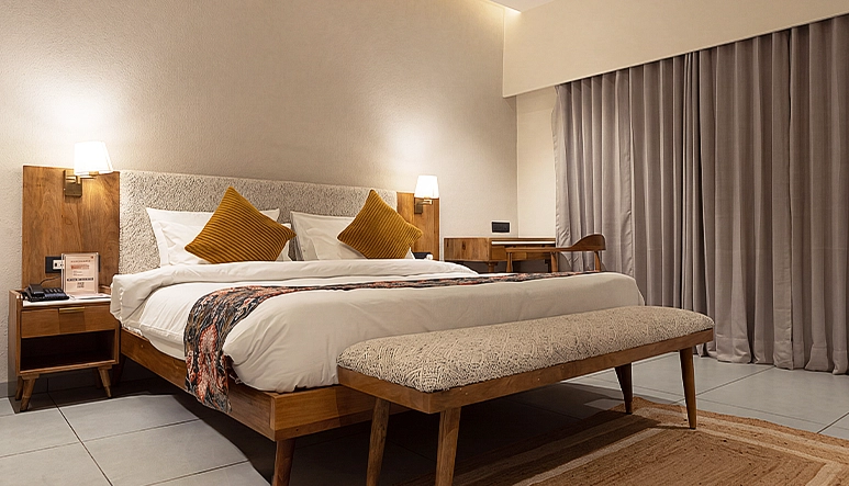 Evoke Dholavira · 1 Night / 2 Days