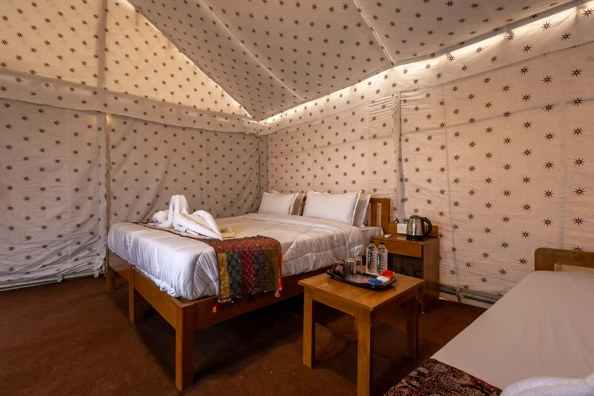 RANN TENT RESORT (2N3D)